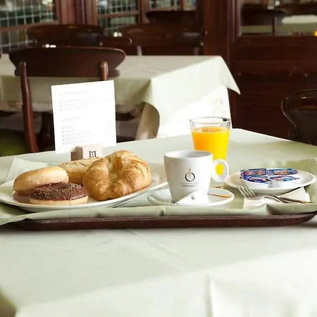 Hotel Azofra