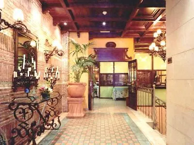 Azofra Hotel